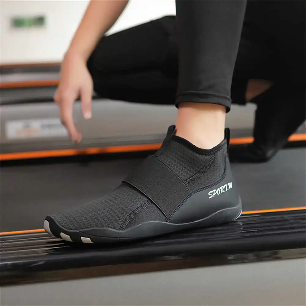Lekkie, wysokie topy Trampki F – Luxury Lifestyle Lounge recenzja i cena