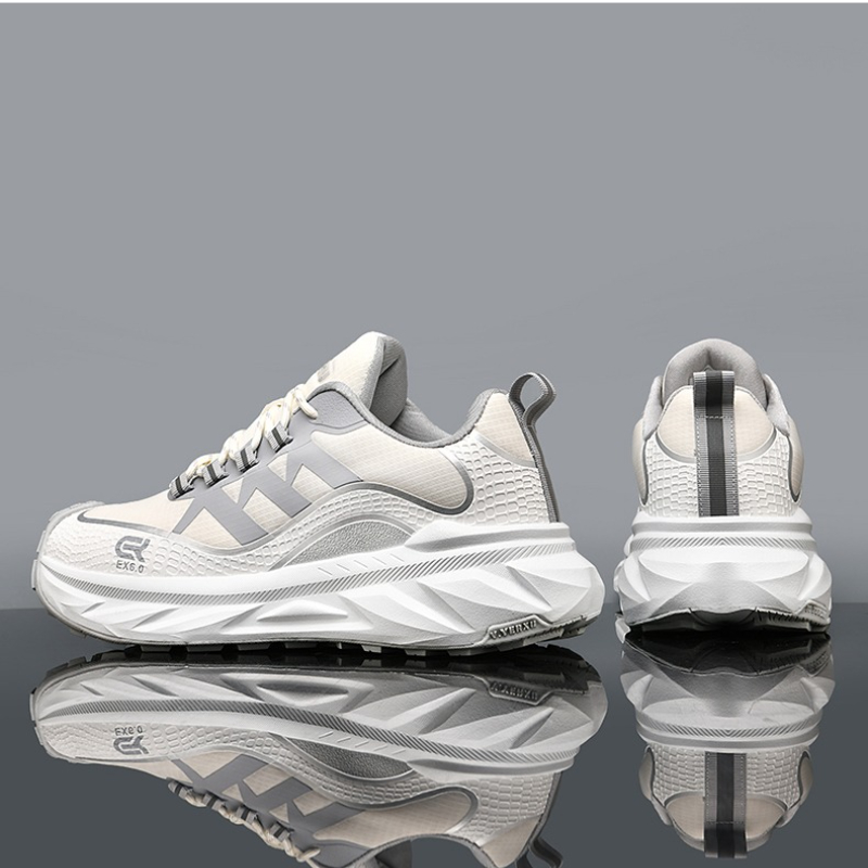 Luksusowe buty outdoorowe dla  – Luxury Men Lifestyle recenzja i cena