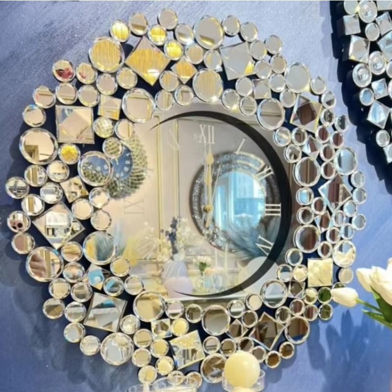 Zegar w stylu współczesnym, pr – Luxury Lifestyle Hotel recenzja i cena